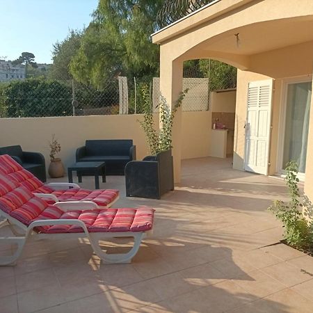 Tres Bel Appartement Entier Proche De La Mer 2 Chambres 1 Salon Vallauris Exteriör bild